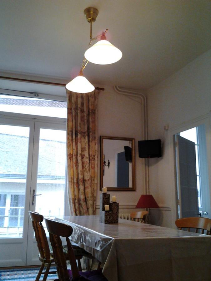 Maison Lapeyriere Le Dorat Esterno foto