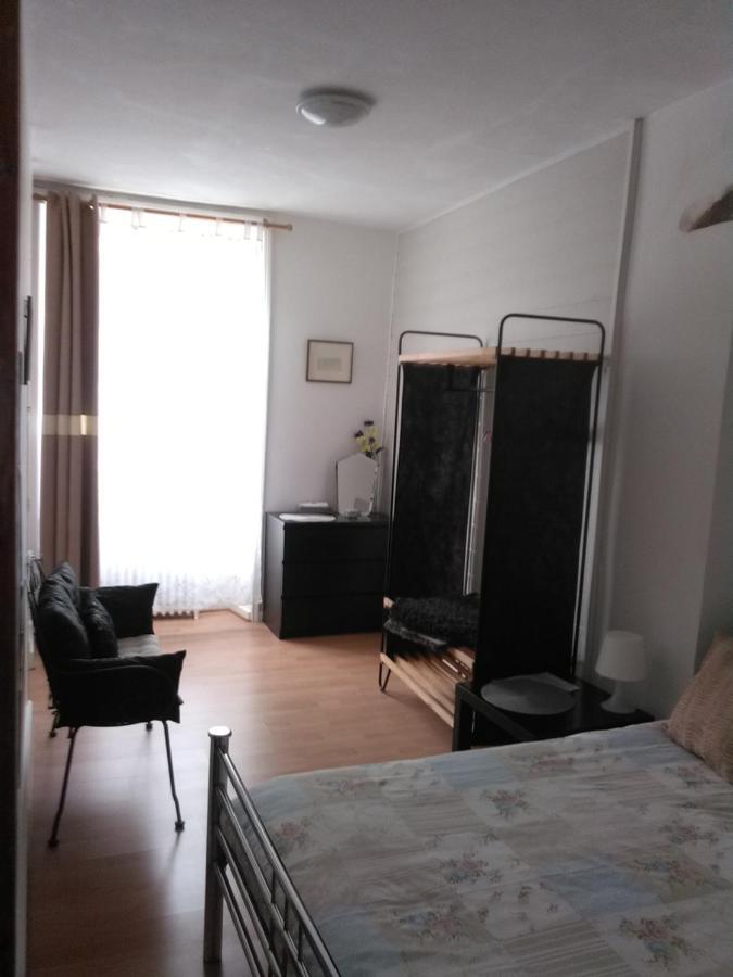 Maison Lapeyriere Le Dorat Esterno foto